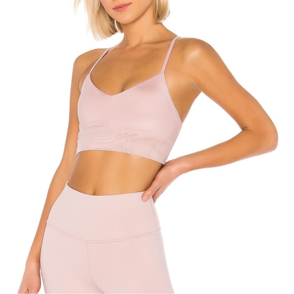 Alo Yoga Lavish Bra - petal pink, small